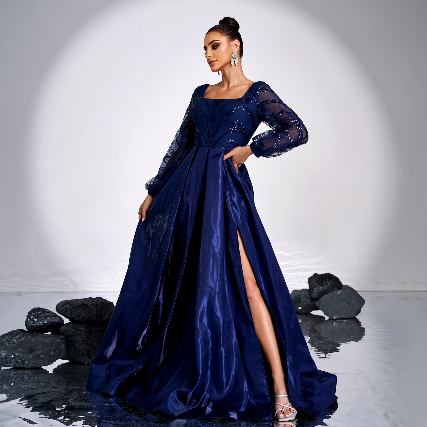Long-sleeved square-neck sequined maxi dress