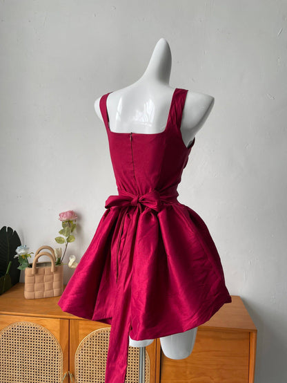 camisole waist slim sleeveless mini dress in red