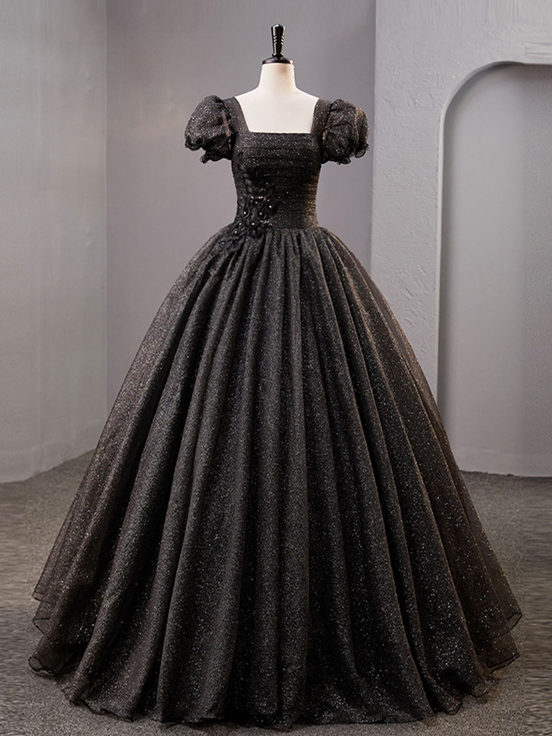 shiny Black Square Neckline Tulle Prom Dress