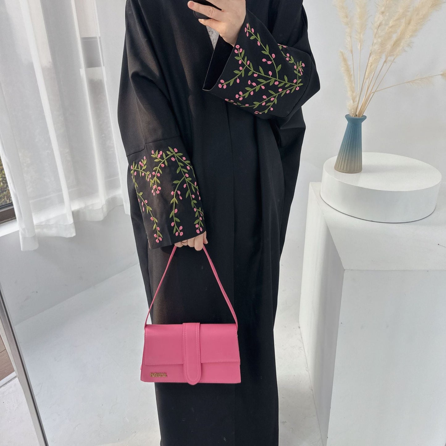 Flower Embroidery Elegant Cardigan Robe