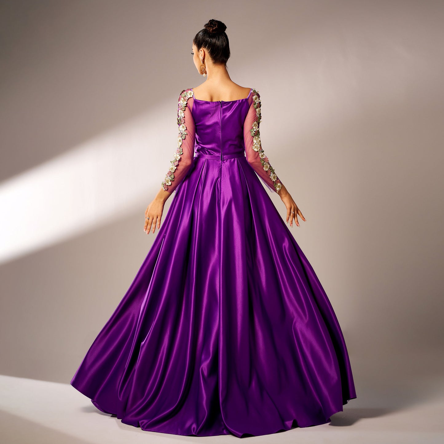 Appliqué fitted waist full skirt maxi dress in purple