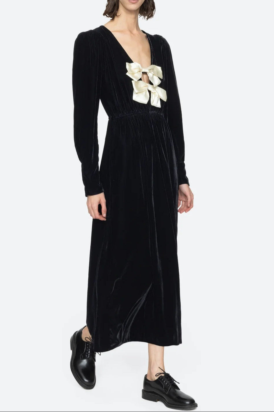 wallis black v-neck bow cutout velvet midi dress