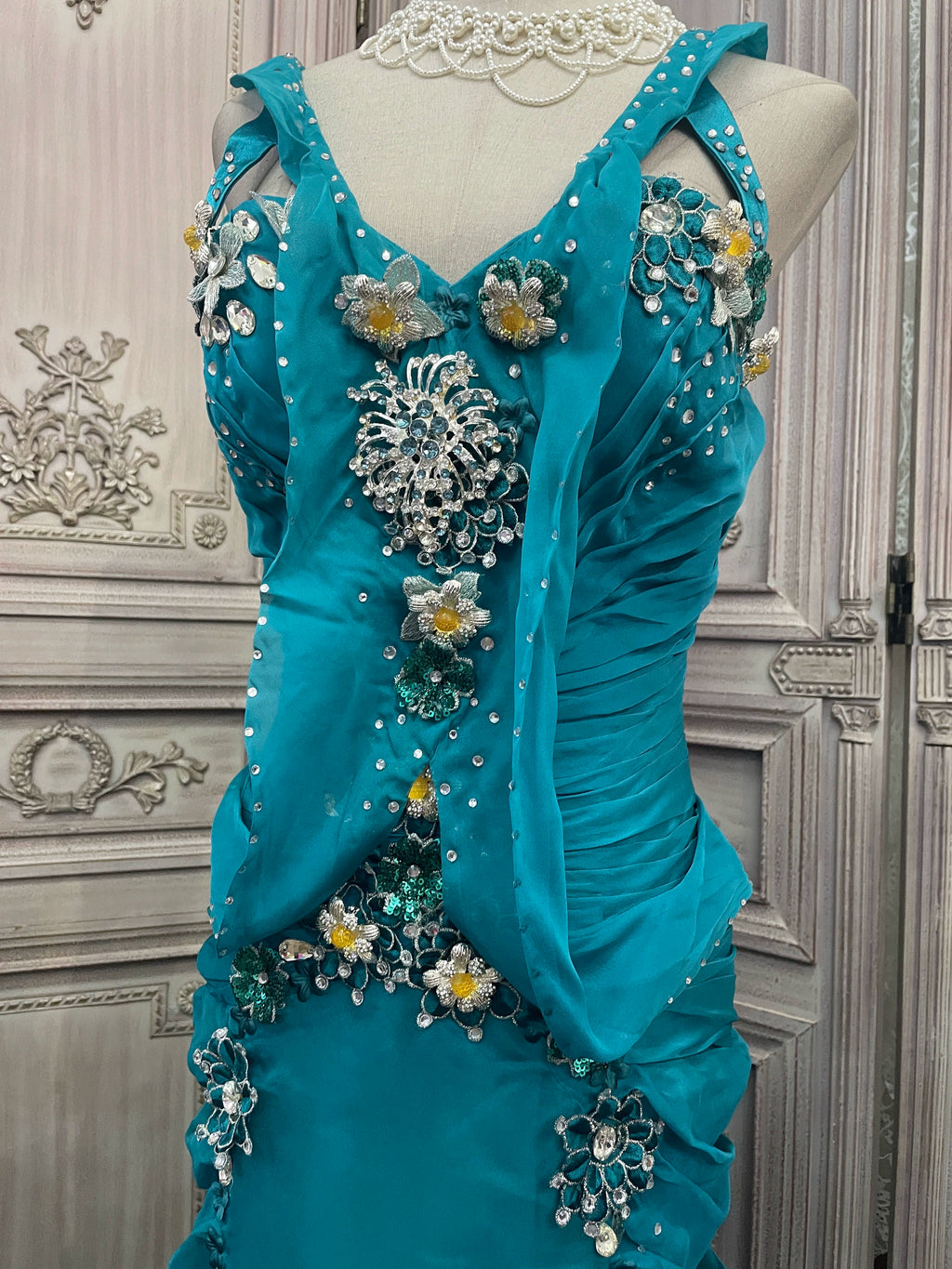 Green chiffon double shoulder long dress