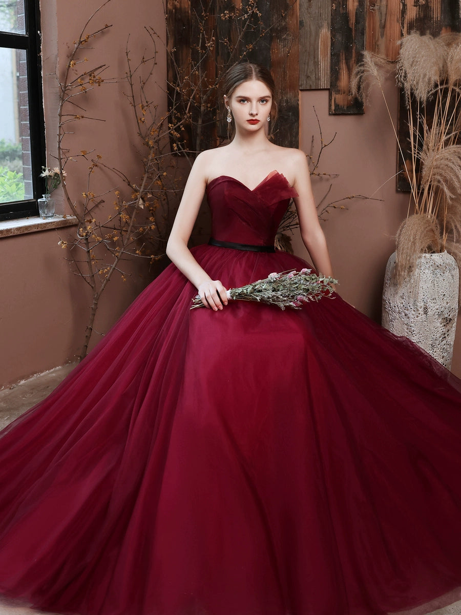 tara off-shoulder tulle maxi dress in burgundy