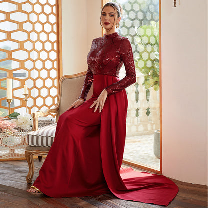 Long sequined long-sleeved round neck dress
