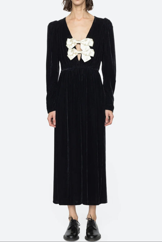 ウォリス ブラック Vネック リボン カットアウト ベルベット ミディドレス