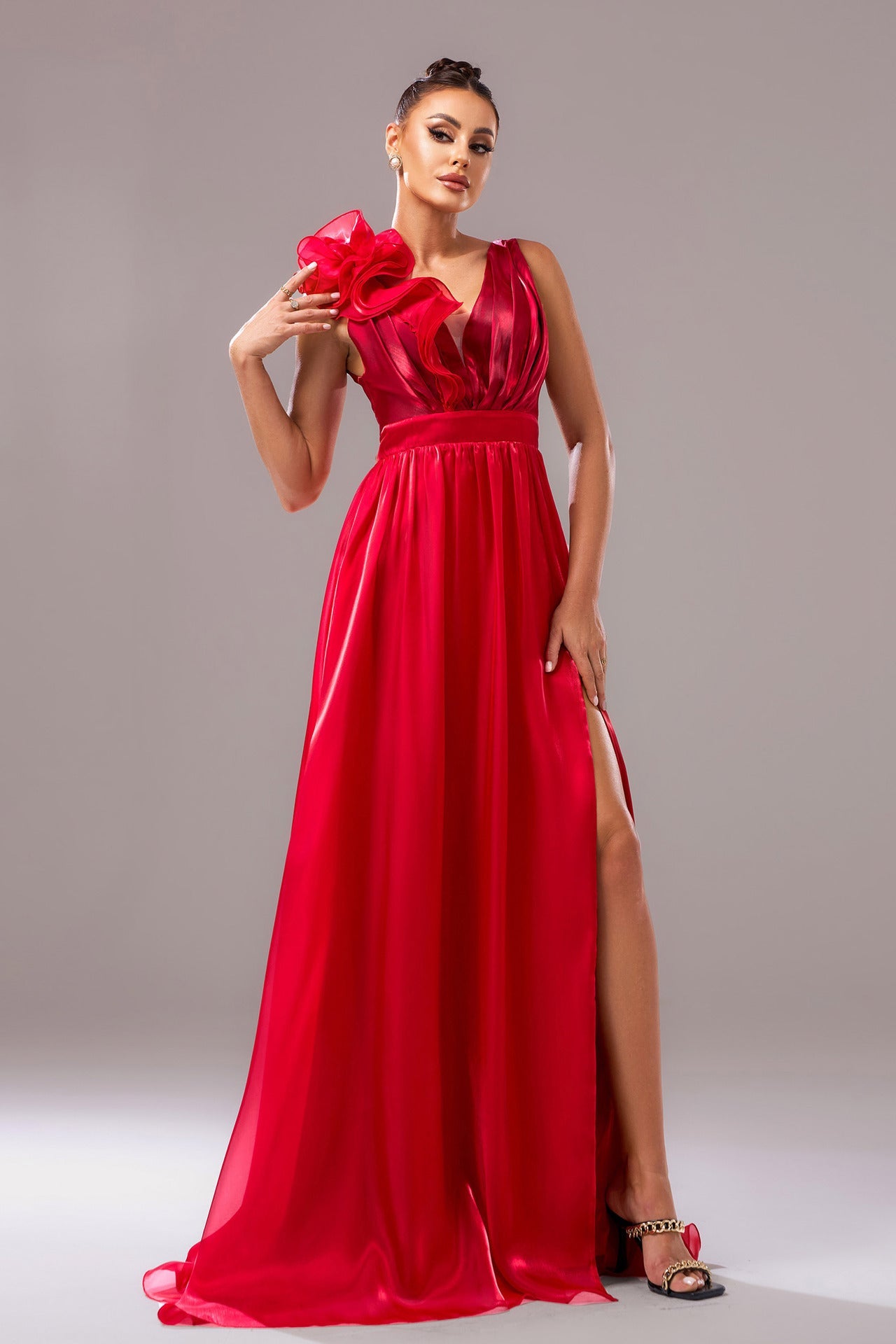 Sleeveless V-neck floral hip-hugging slit dress - red