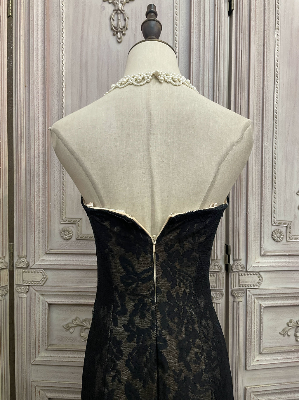 Black lace strapless mermaid dress