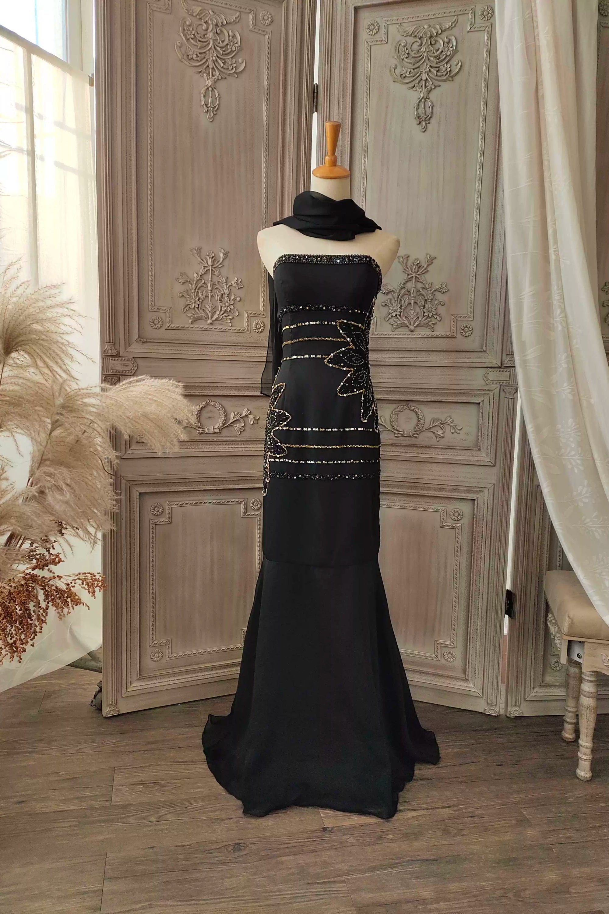 Black hand-beaded chiffon fishtail skirt