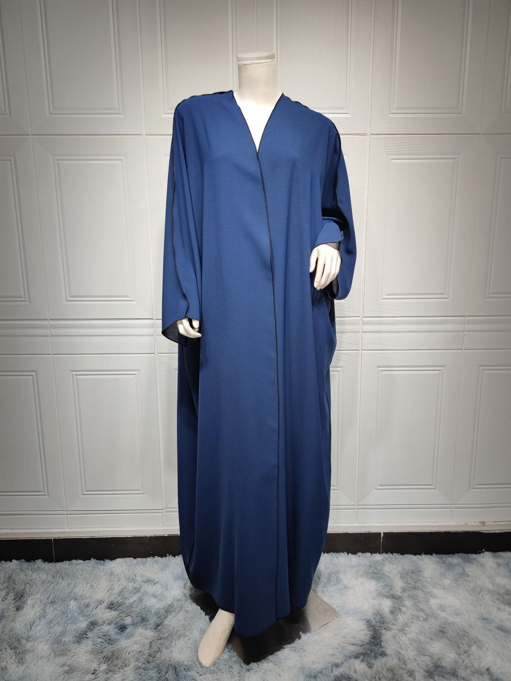 White Panelled Abaya Robe