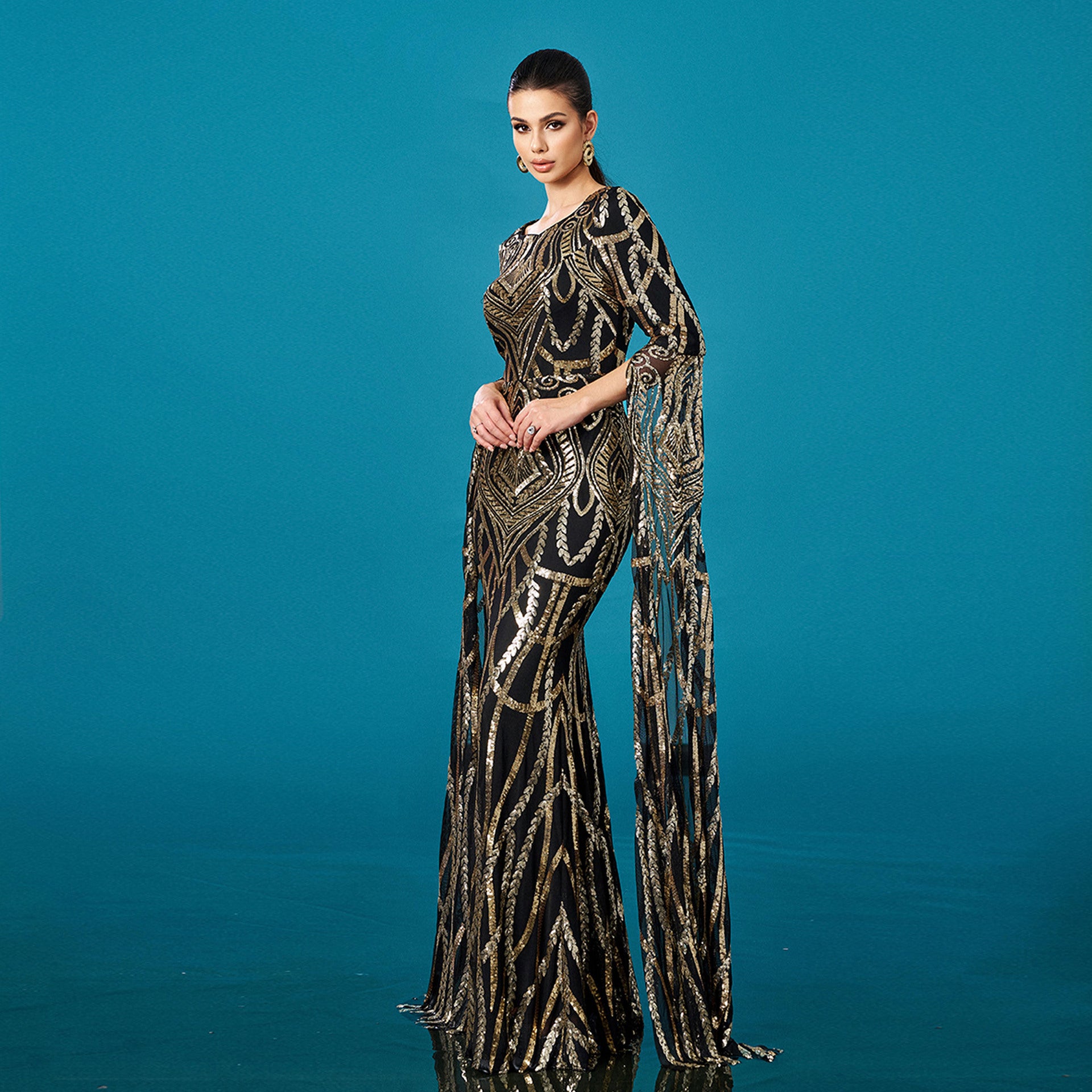 black gold Long-sleeved round-neck hip-wrapped mermaid evening dress