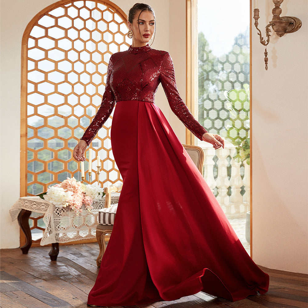 Long sequined long-sleeved round neck dress