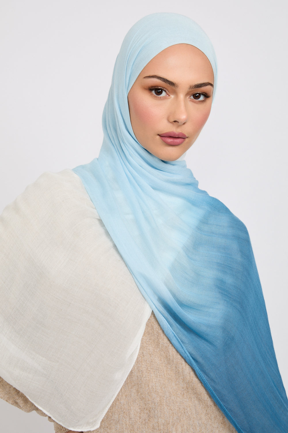 Modal Ombre Hijab - Skyline