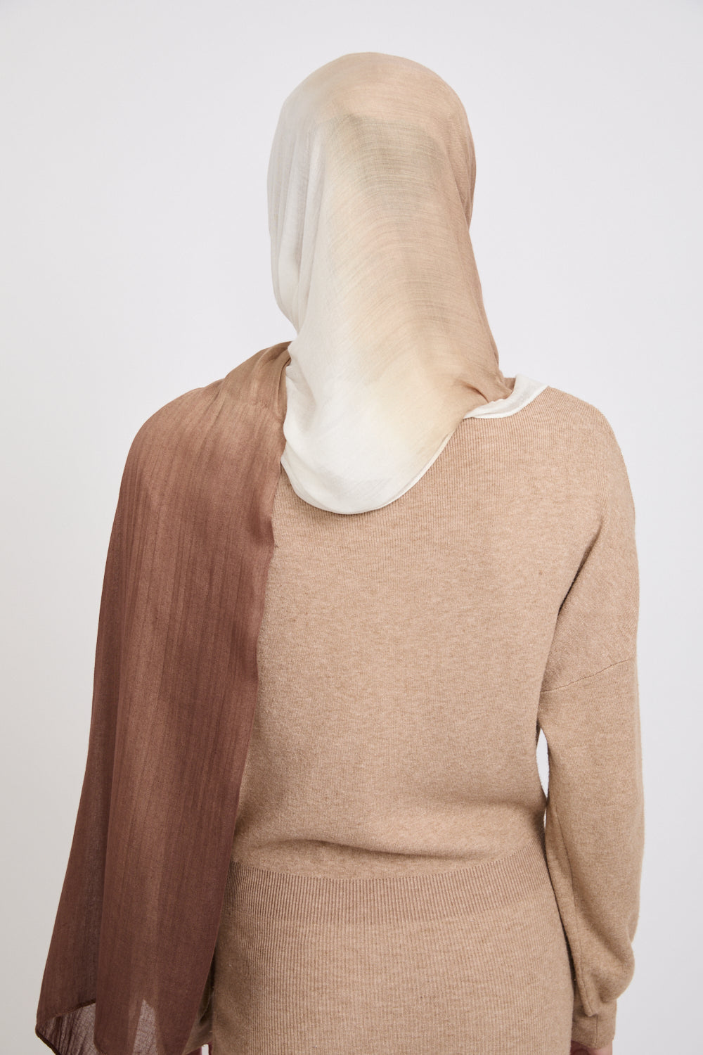 Modal Ombre Hijab - Wood Smoke