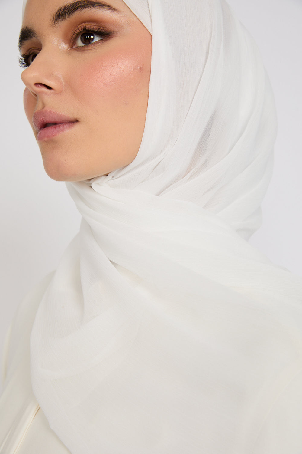 Luxury Soft Crush Hijab - Off White
