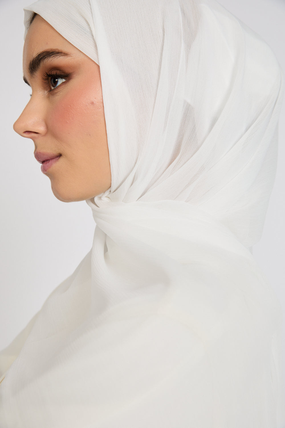 Luxury Soft Crush Hijab - Off White