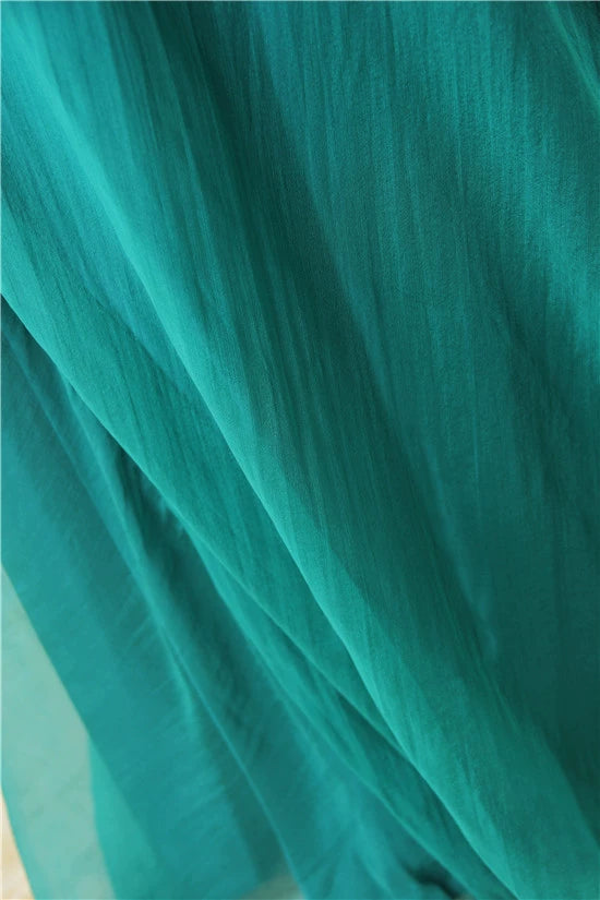 Green Halter Neck Hand-Beaded Silk Evening maxi Dress