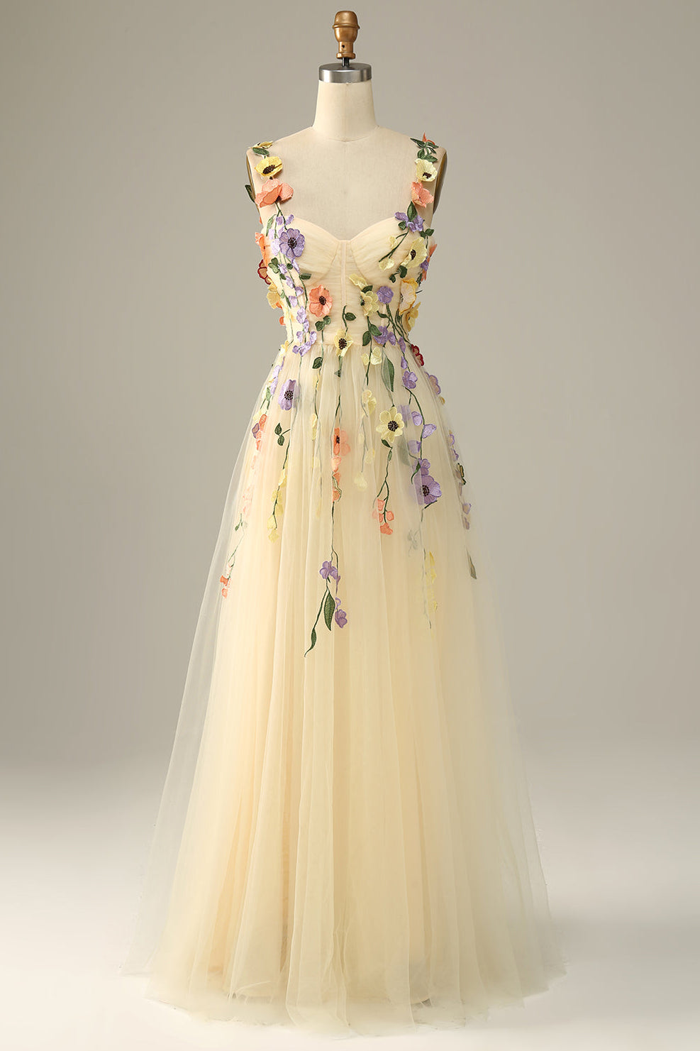 Abito da ballo verde con spalline sottili e fiori 3D