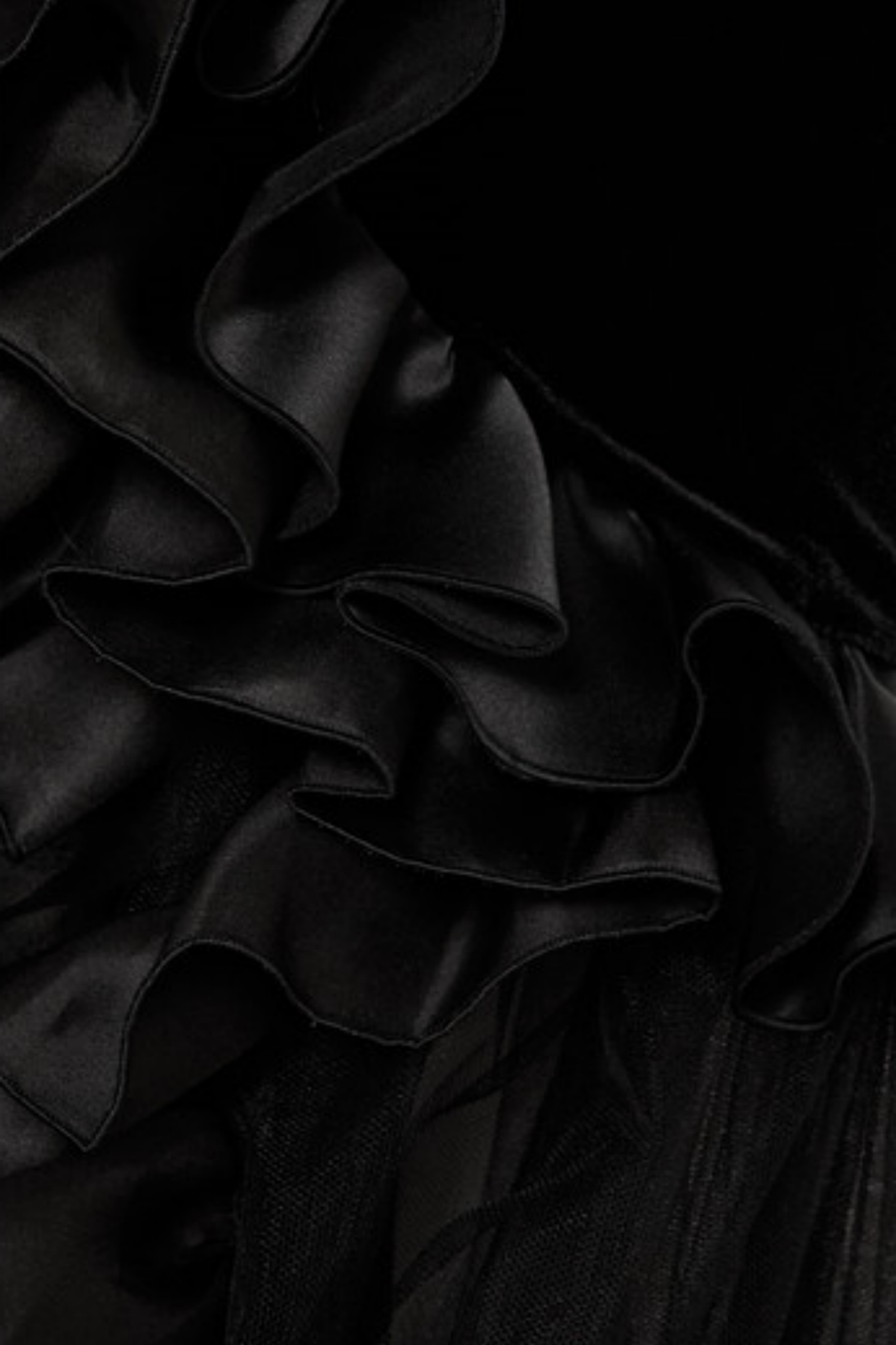 Abito lungo in rete senza spalline con volant Yalie