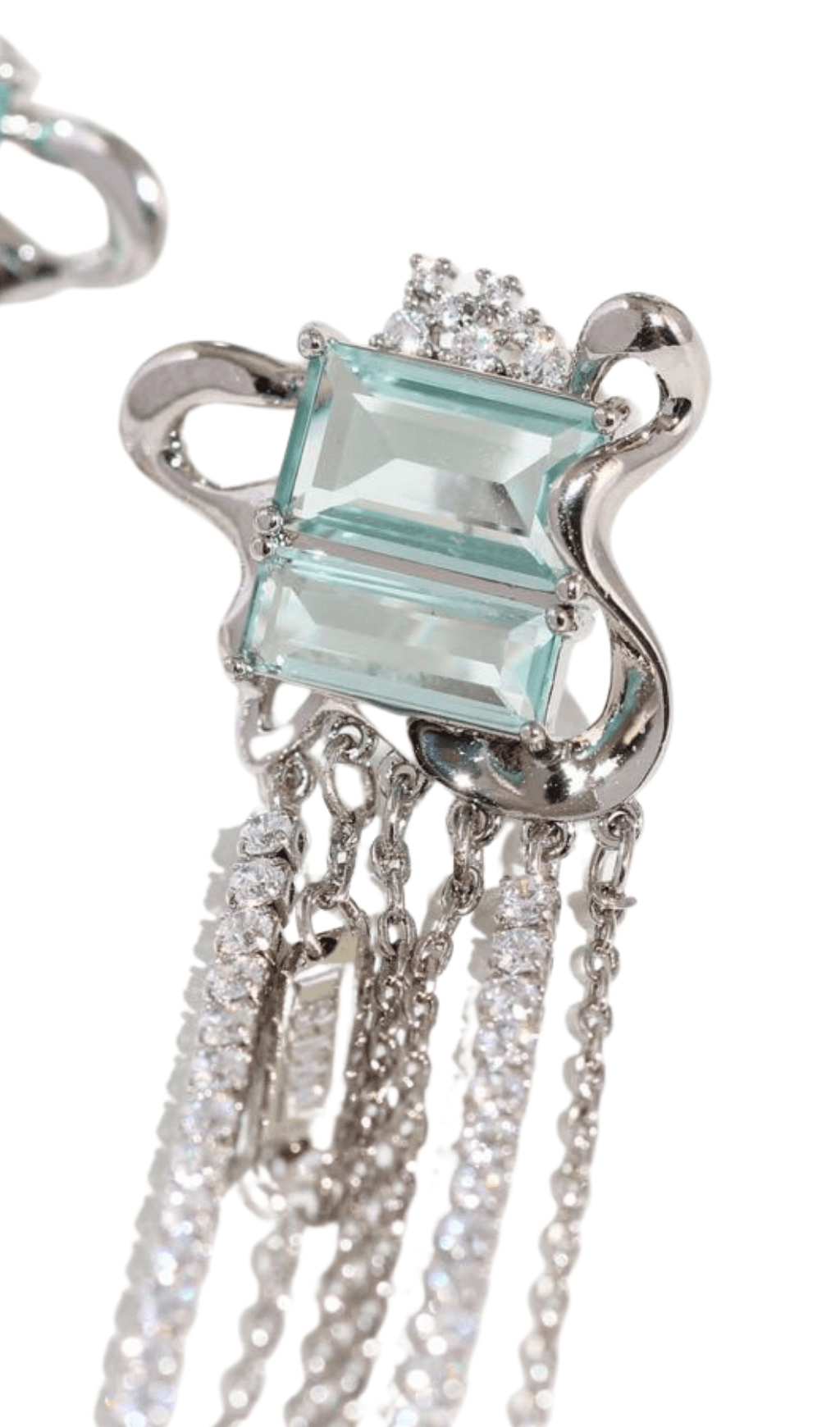 ジルコンタッセルイヤリング