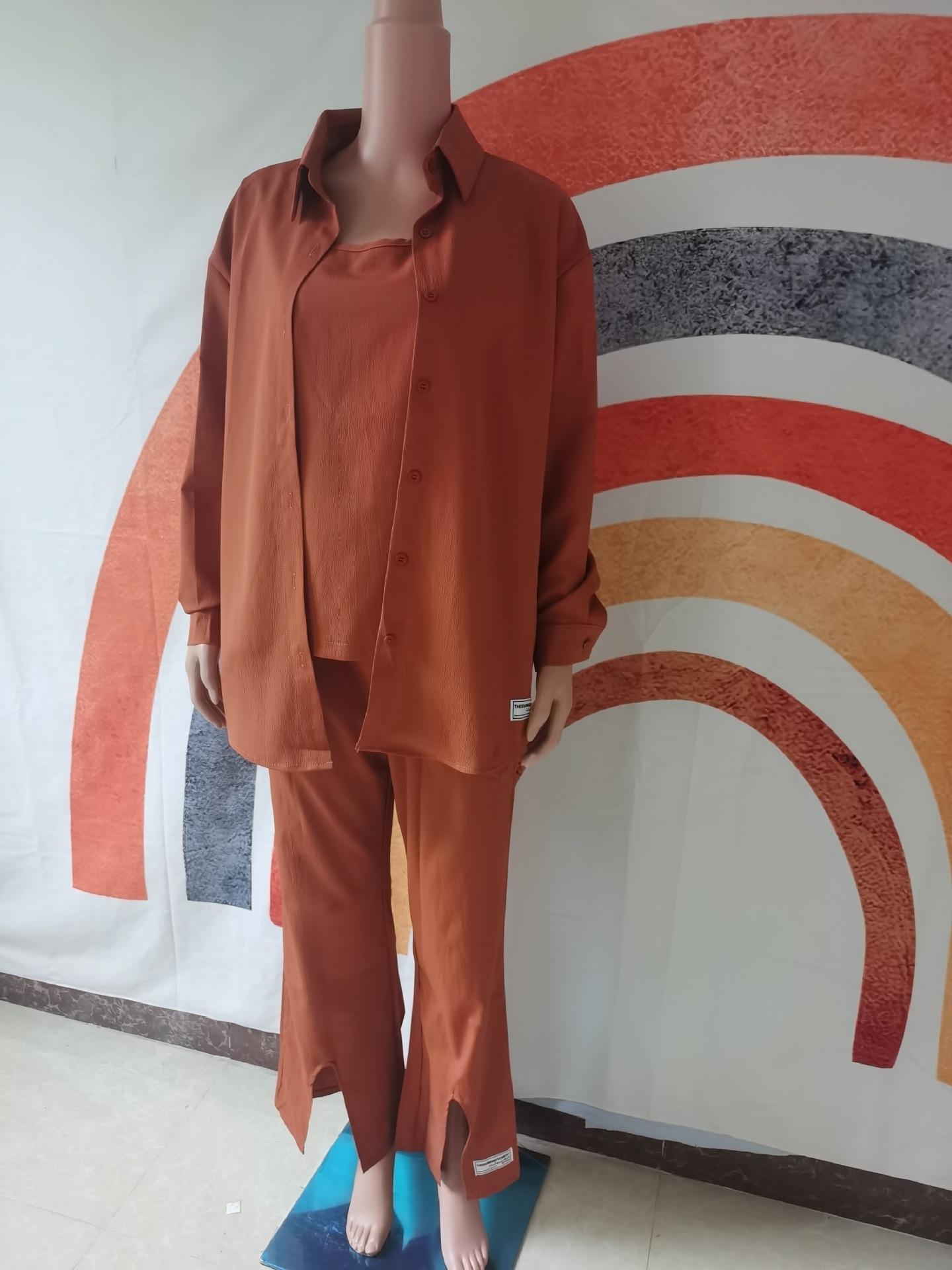 Set 3 pezzi: camicia a maniche lunghe, gilet e pantaloni