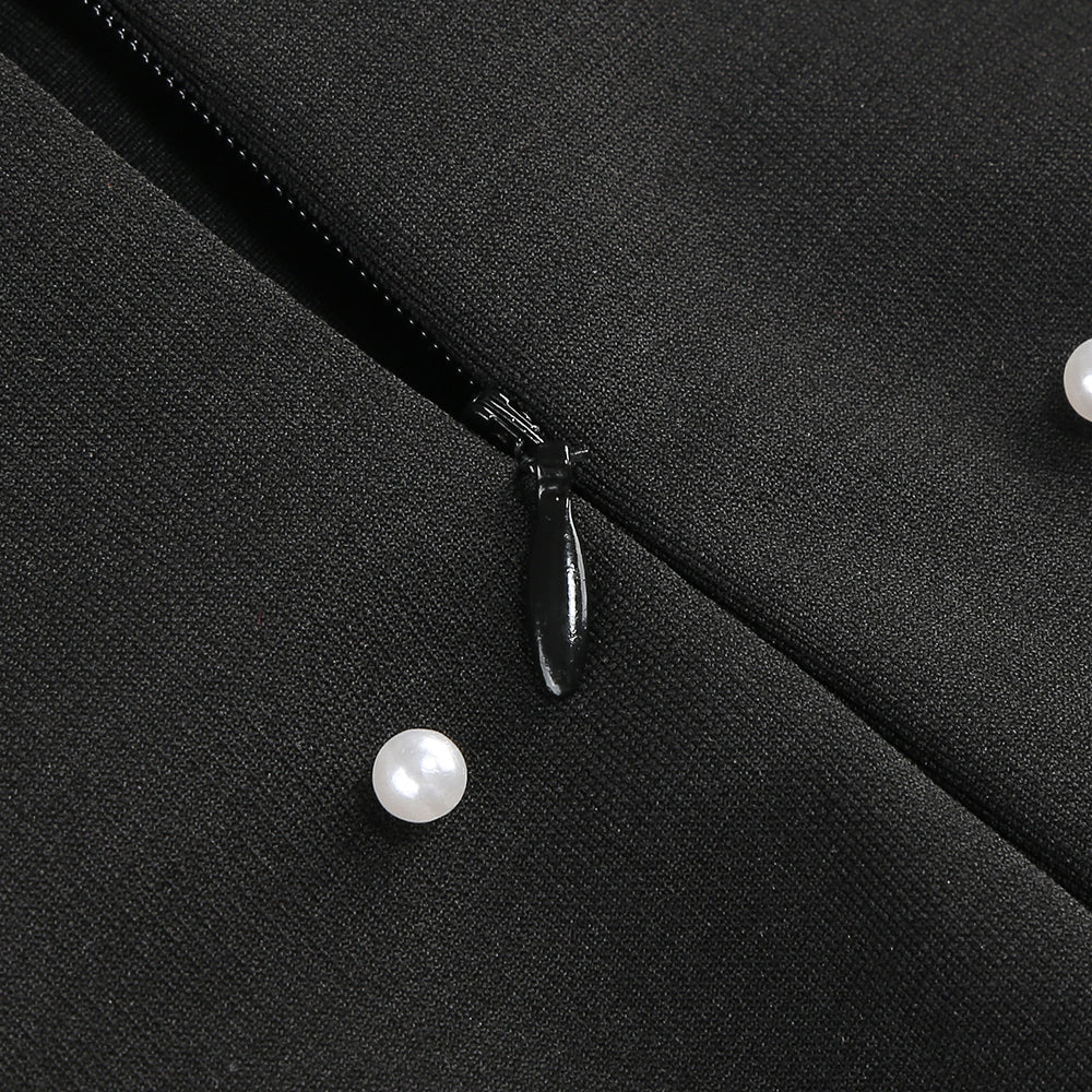 abito senza spalline decorato con perle in nero