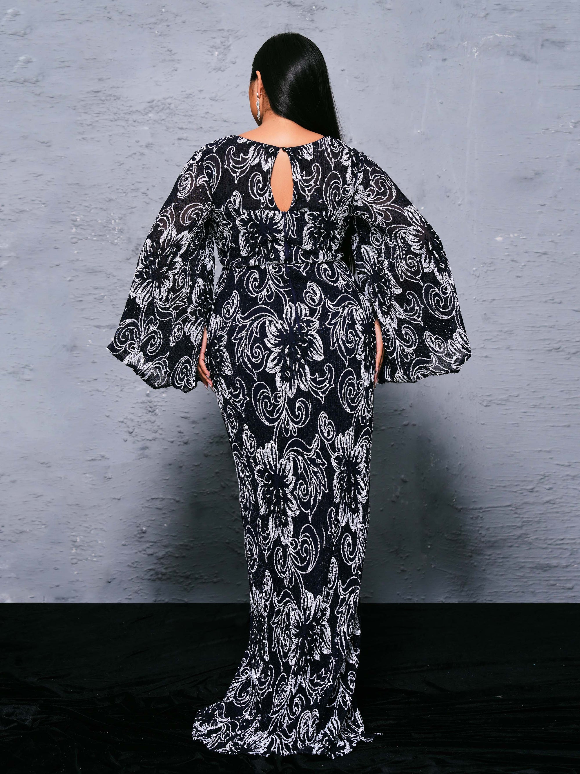 Plus Flared Sleeve Printed Split Dress