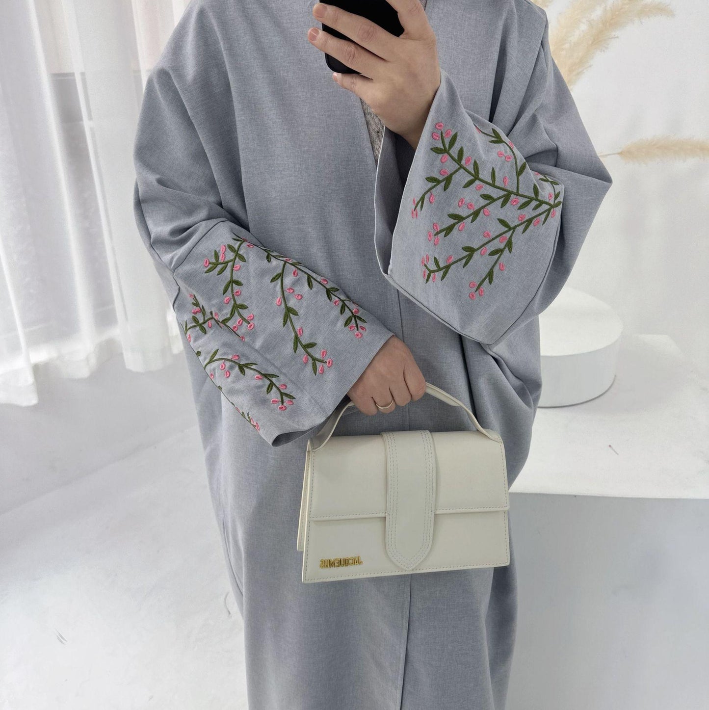 Flower Embroidery Elegant Cardigan Robe