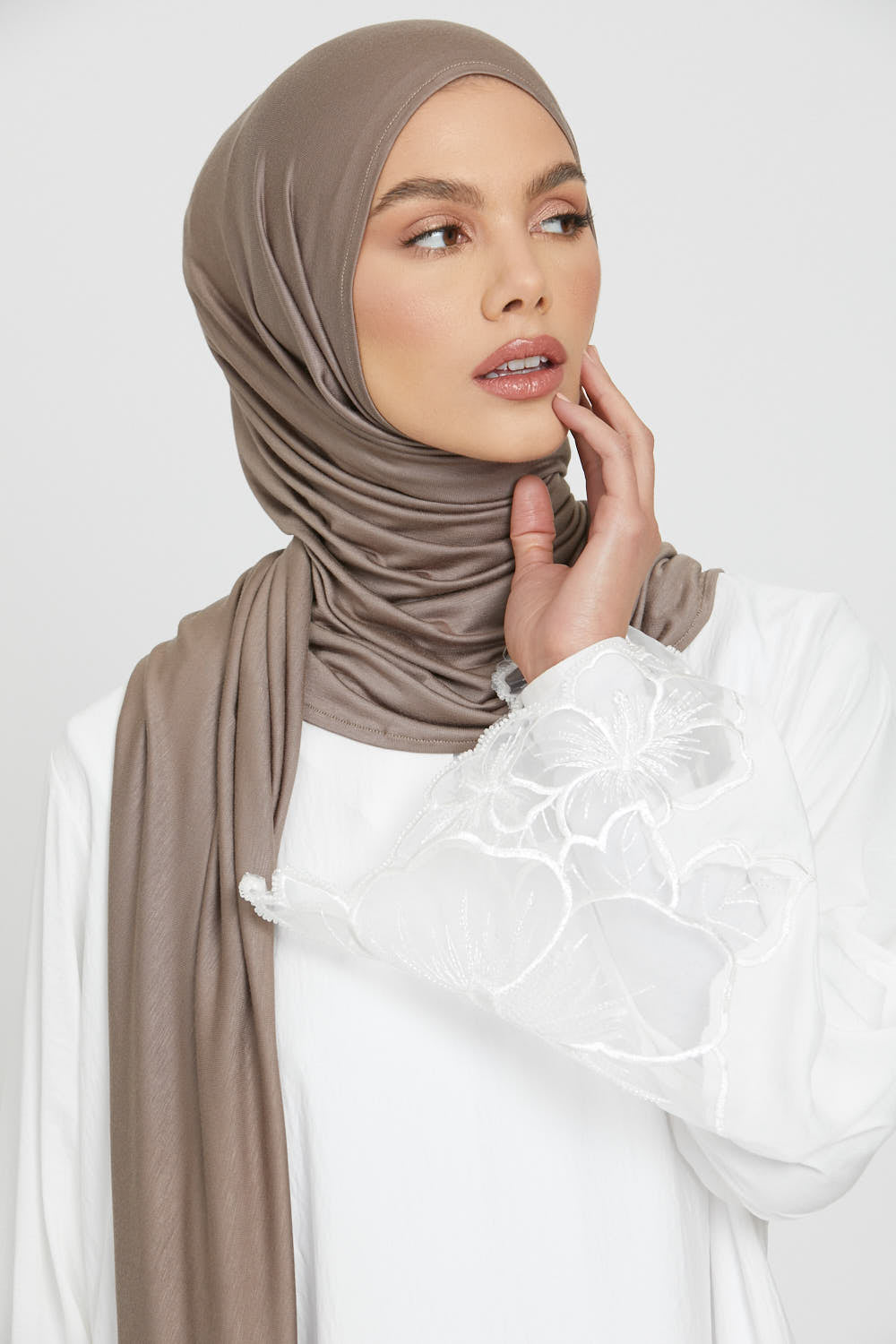 Premium Instant Jersey Hijab - Cafe Au Lait