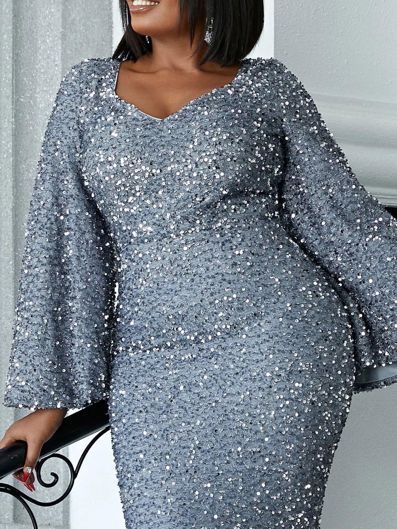 Flared Sleeve Curve Dress
