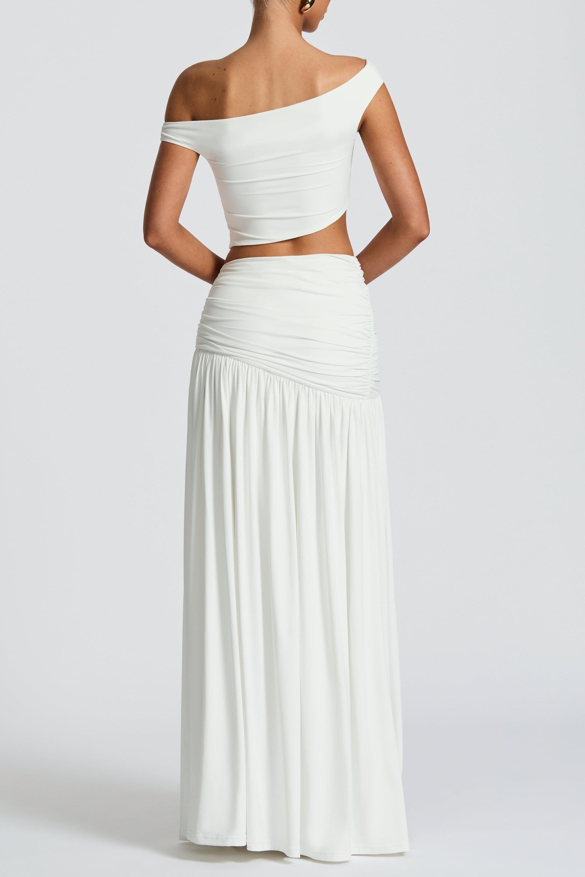 Saira pleated high slit Maxi Skirt - White